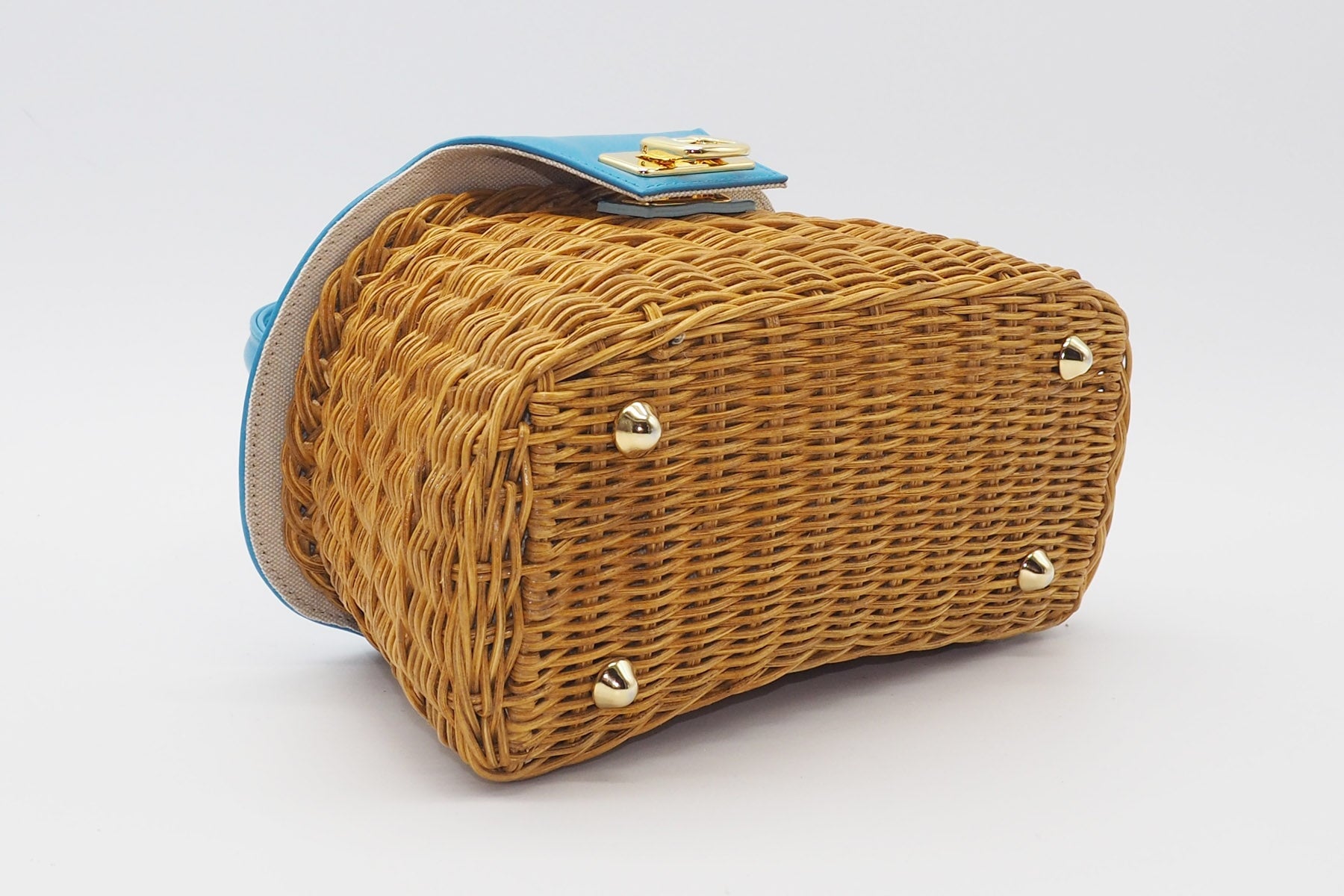 Korbtasche aus handgeflochtener Weide in Braun mit Überschlag aus Leder in Blau Taschen Crossbody & Schultertaschen Capaf