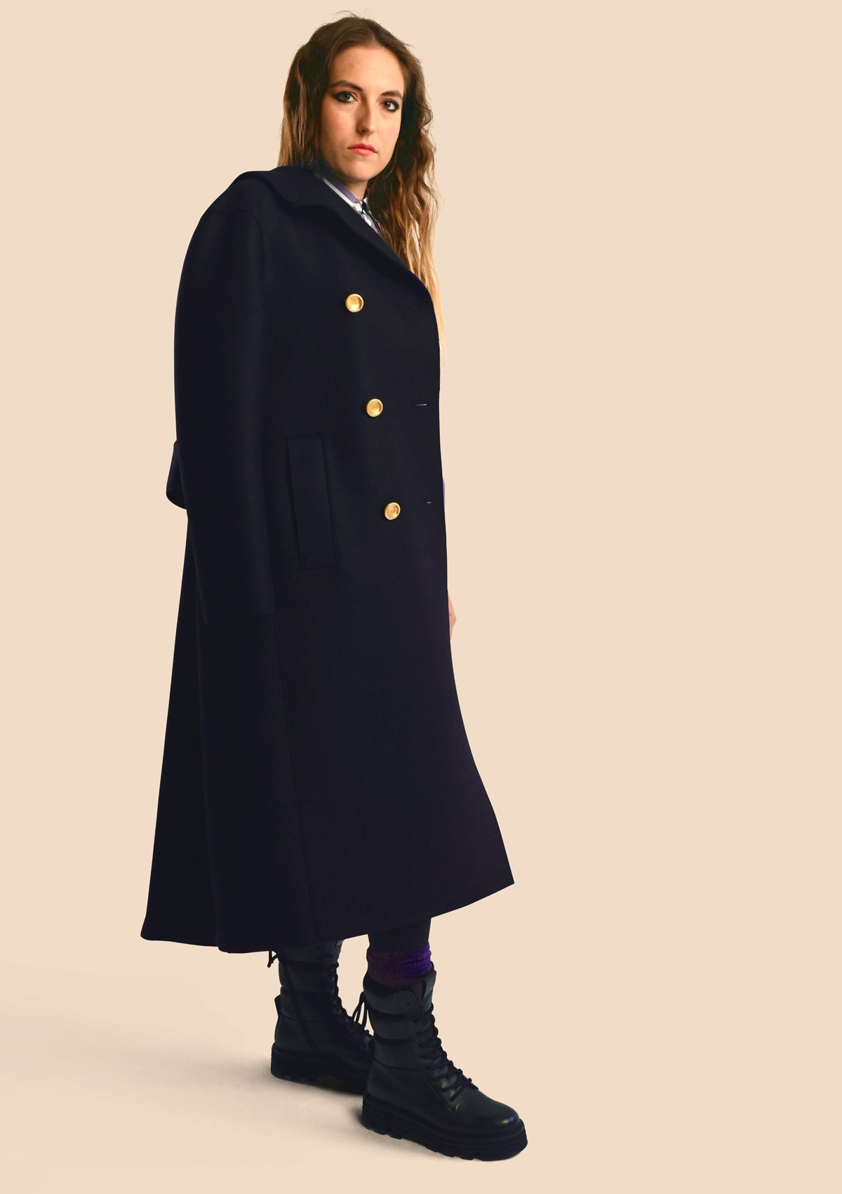 Langer Damenmantel im Militarystil aus gepresster Wolle in Dunkelblau Damen Mantel Harris Whalf London