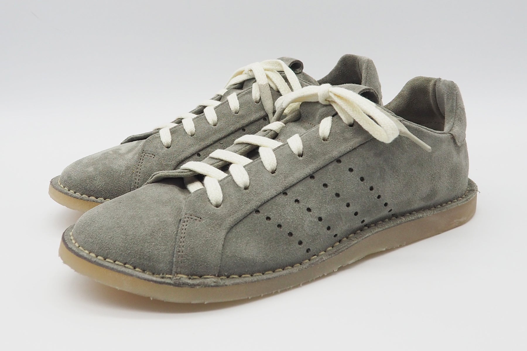 Lässiger Herren Sneaker aus Veloursleder in Olive Herren Sneaker Lemargo