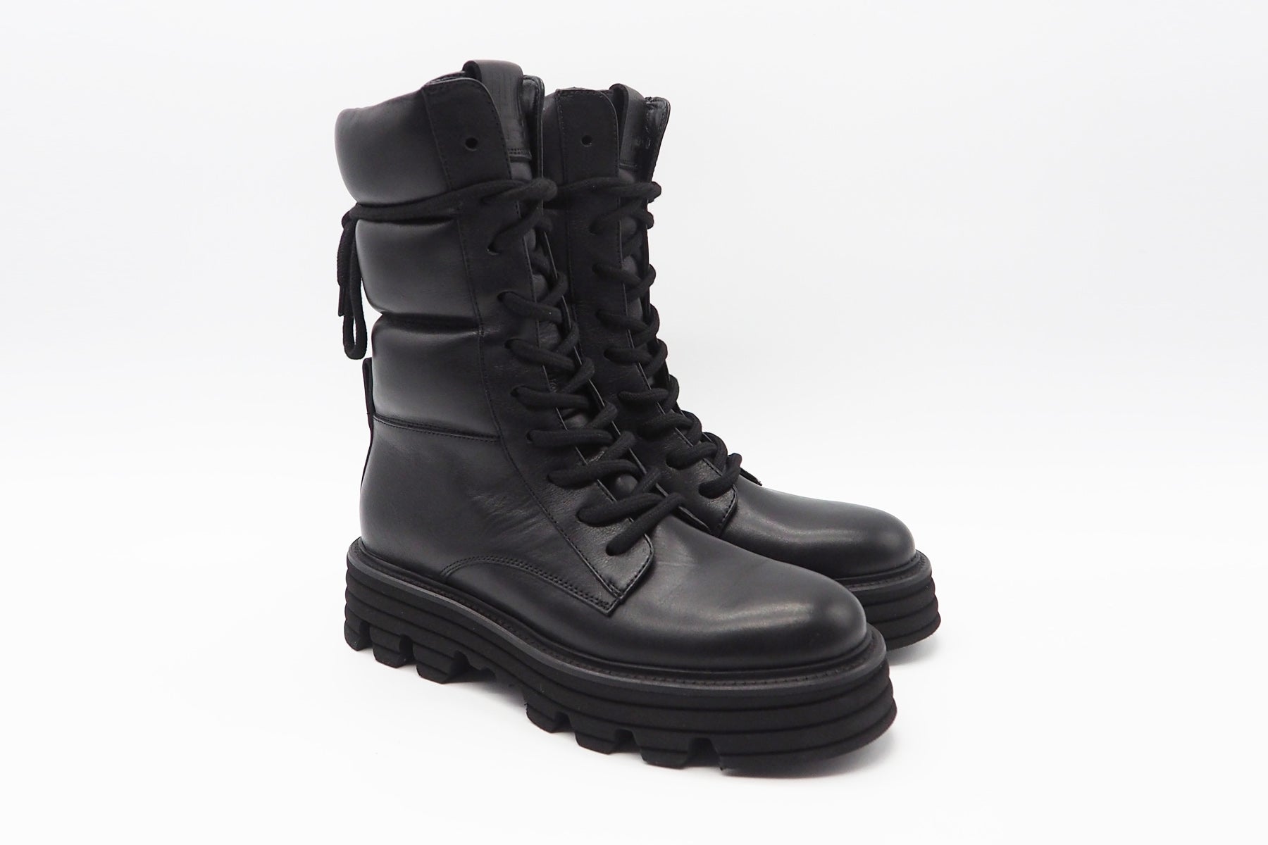 Lässiger Schnürboots aus Leder in Schwarz mit modernen Puffer-Details - Absatz 4cm Damen Schnürboots Kennel & Schmenger