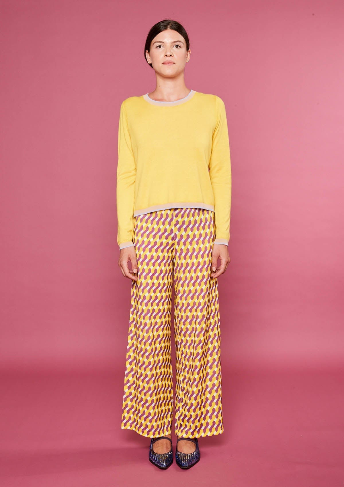 Luftige Damen Strick-Hose aus Baumwolle & Viskose in Gelb & Lila mit Gummibund - Stampato Damen Hose in bed with you