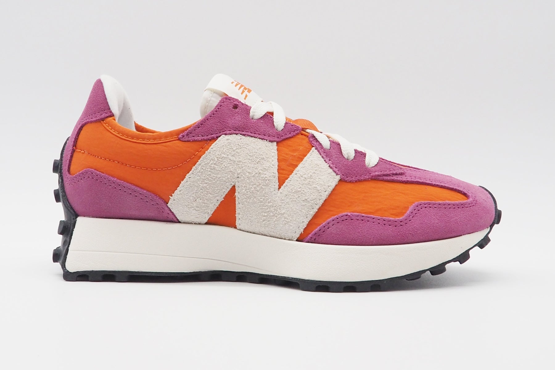 Moderner Damen Sneaker "WS327UP" aus Mesh & Veloursleder in Orange & Lila Damen Sneaker New Balance