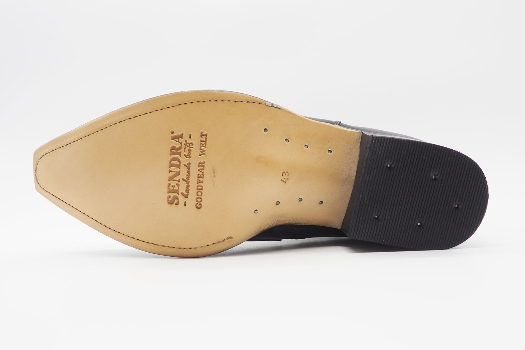 Raffinierter Herren Western-Boots aus Glattleder in Schwarz - Absatz 4cm Herren Stiefeletten Sendra