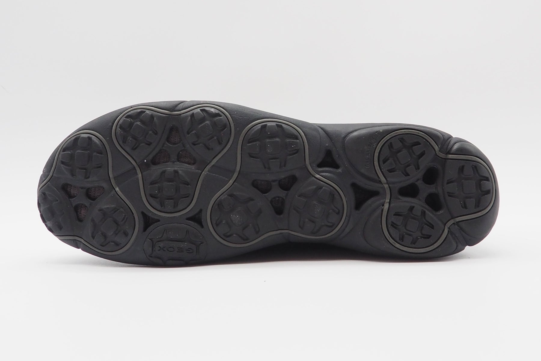 Sportive Herren Slipper aus Glattleder in Schwarz - U52D7B - GORETEX Herren Slipper & Mokassin Geox