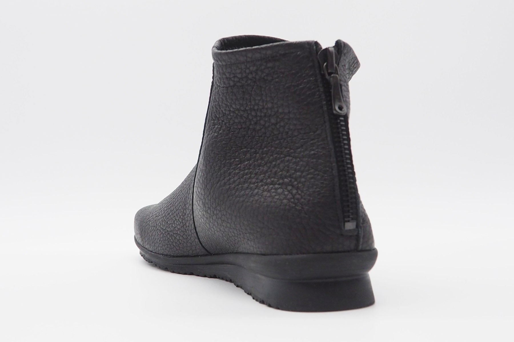 Supersofte Damen Stiefelette aus Hirschleder in Schwarz Damen Stiefeletten Arche