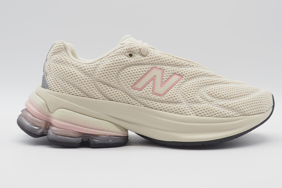 Ikonischer Damen Sneaker 5030 aus Mesh in Creme & Rosa