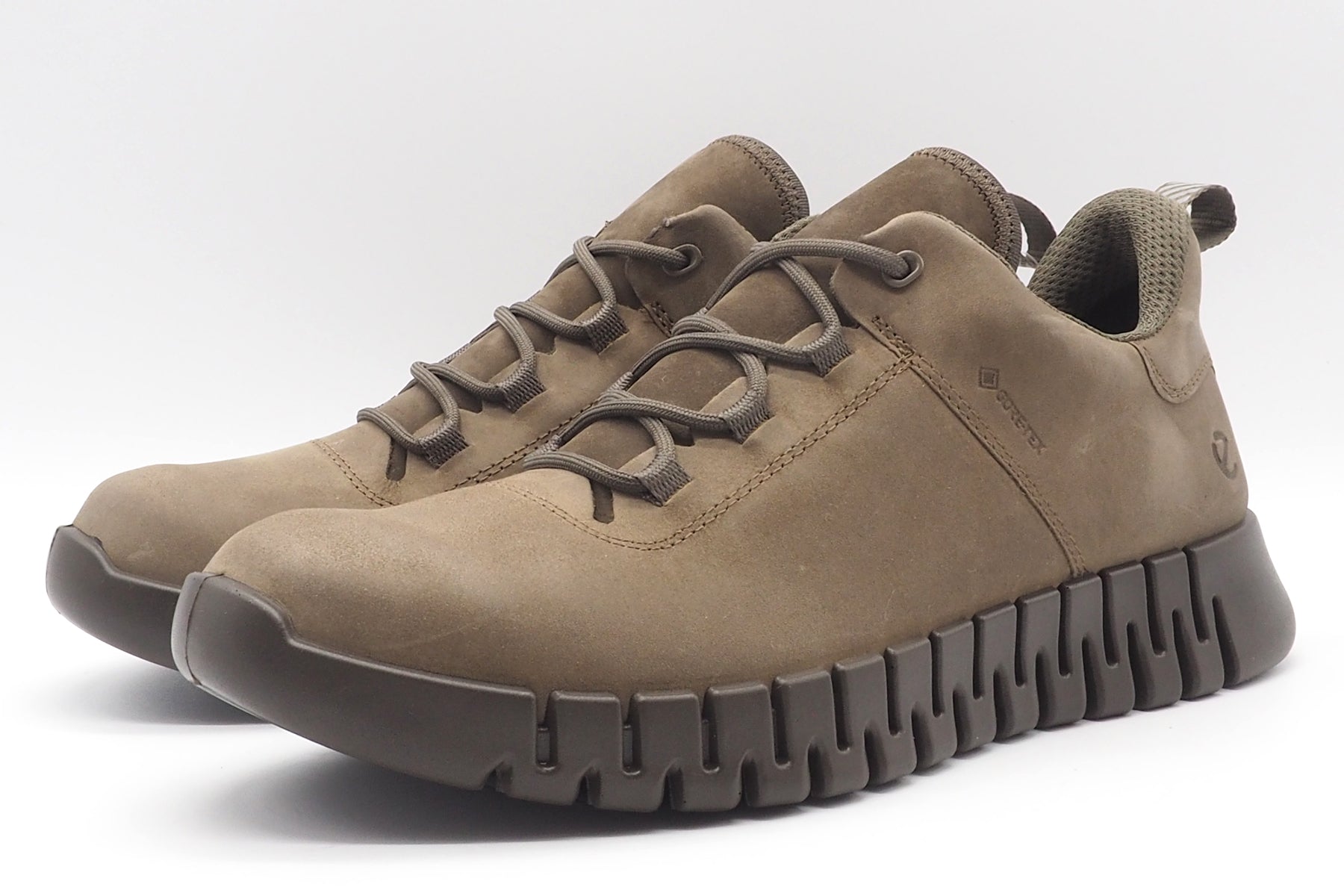 Herren Sneaker aus Leder in Taupe - Gruuv