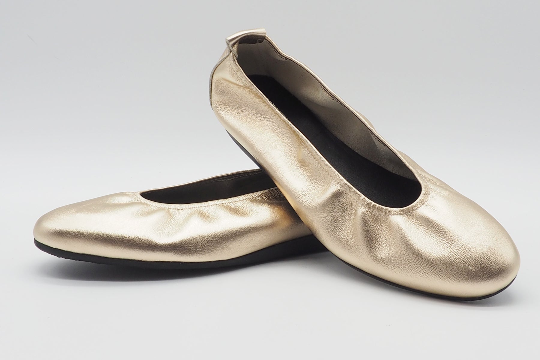 Damen Ballerina aus Metallicleder in Gold auf Naturkautschuksohle - Laius