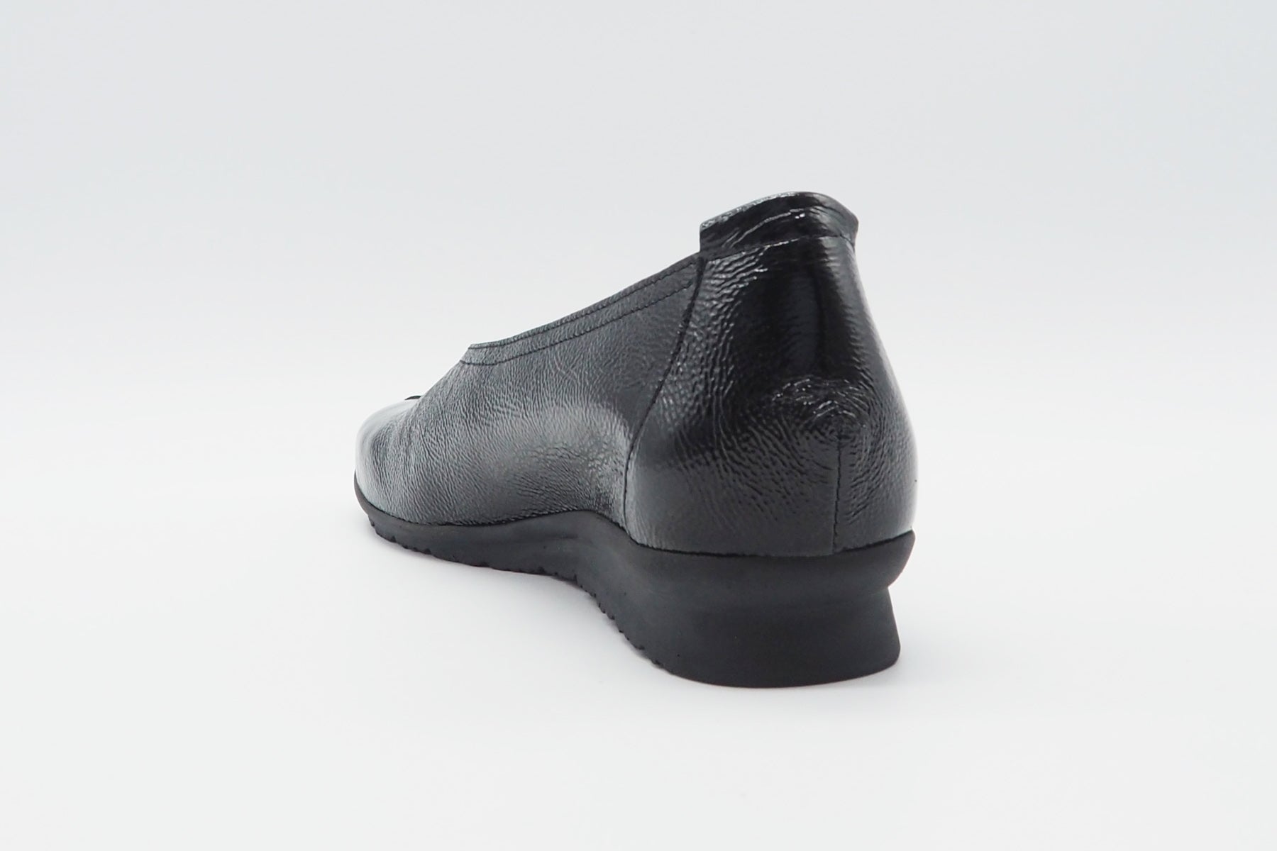 Damen Ballerina aus Lackleder in Schwarz - Barene Damen Ballerinas Arche 