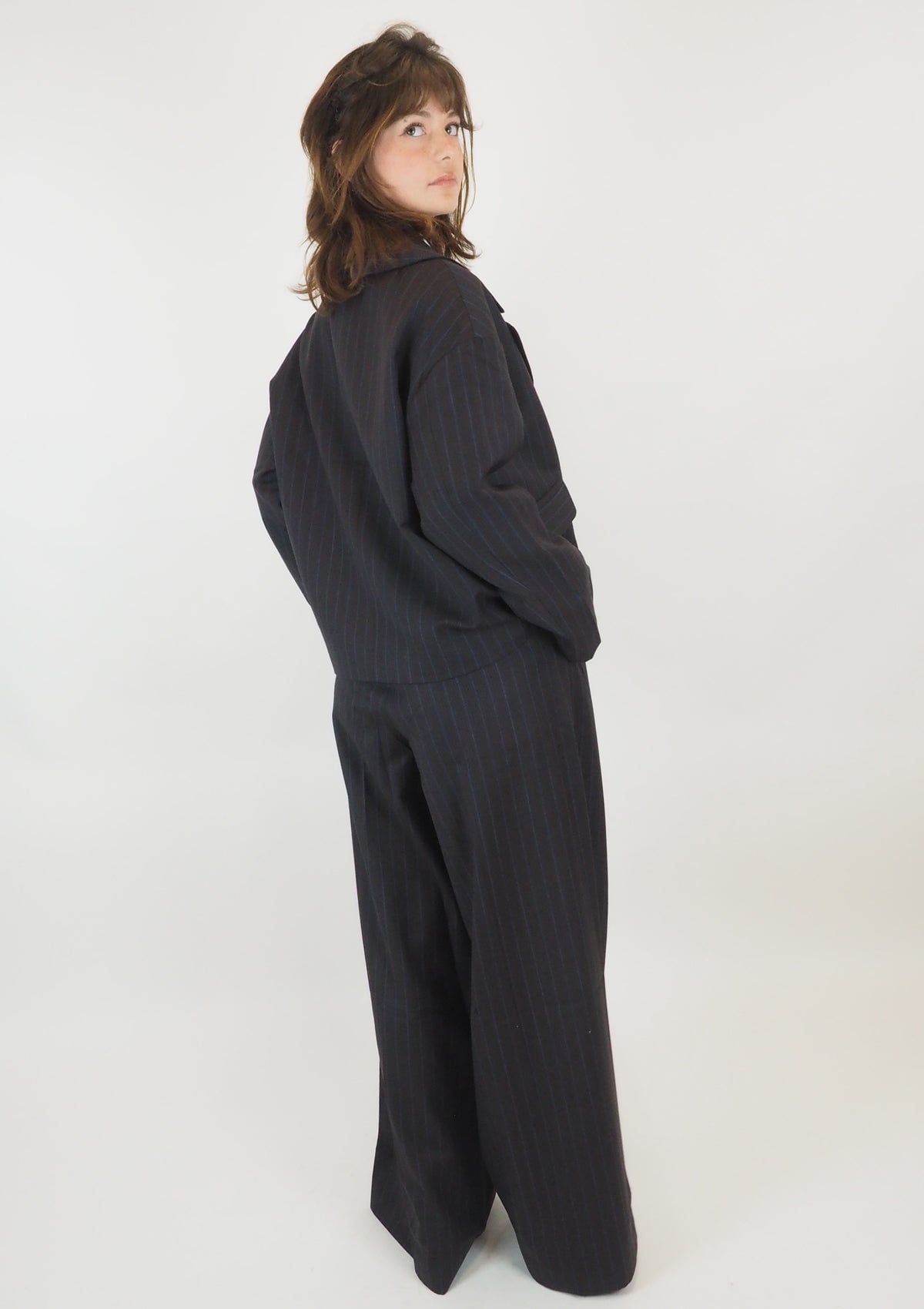 Damen Blazer in Nadelstreif aus reiner Schurwolle in Braun Damen Blazer Psophia 