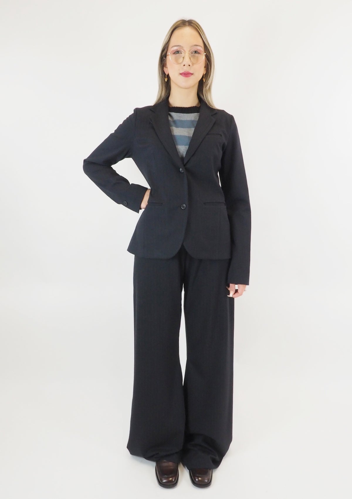 Damen Blazer mit Nadelstreifmuster aus Viskose in Schwarz Damen Ready to wear Fashion Hannes Roether 