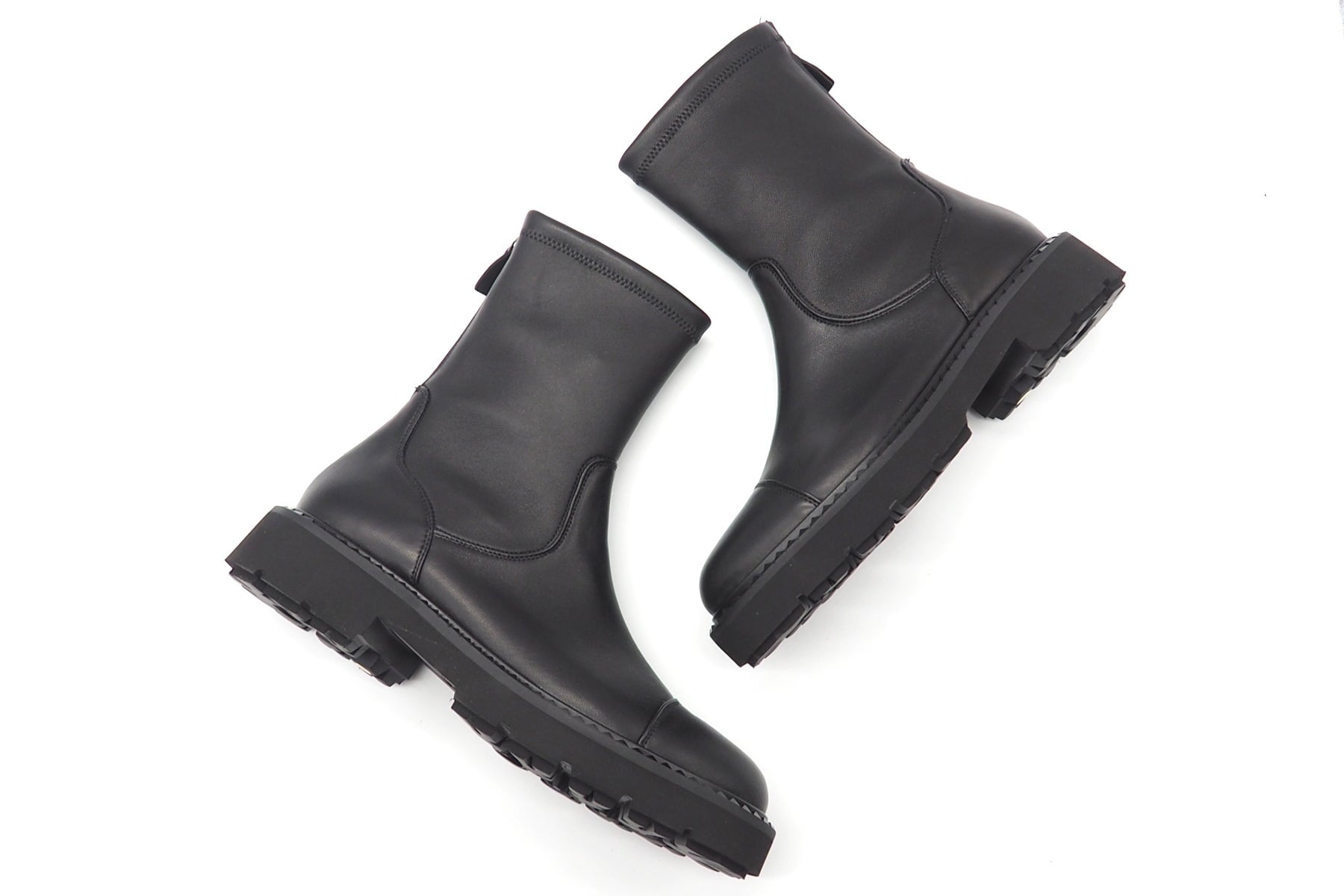 Damen Bootie aus Glattleder in Schwarz mit Stretchschaft & Profilsohle Damen Boots & Booties Kennel & Schmenger 