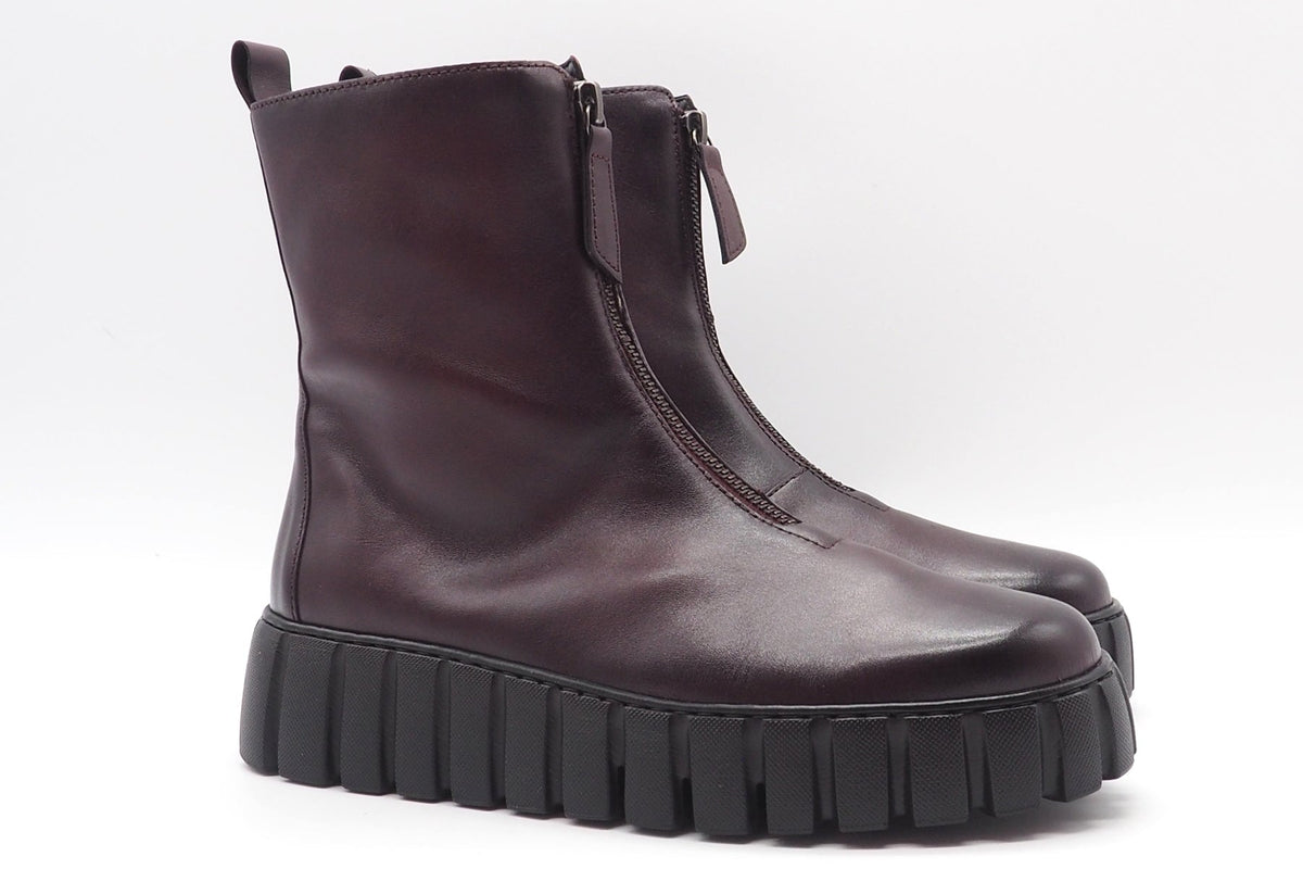 Damen Bootie aus Leder in Burgunder mit XL-Profilsohle- Plateau 3 cm Damen Boots & Booties Gabor 