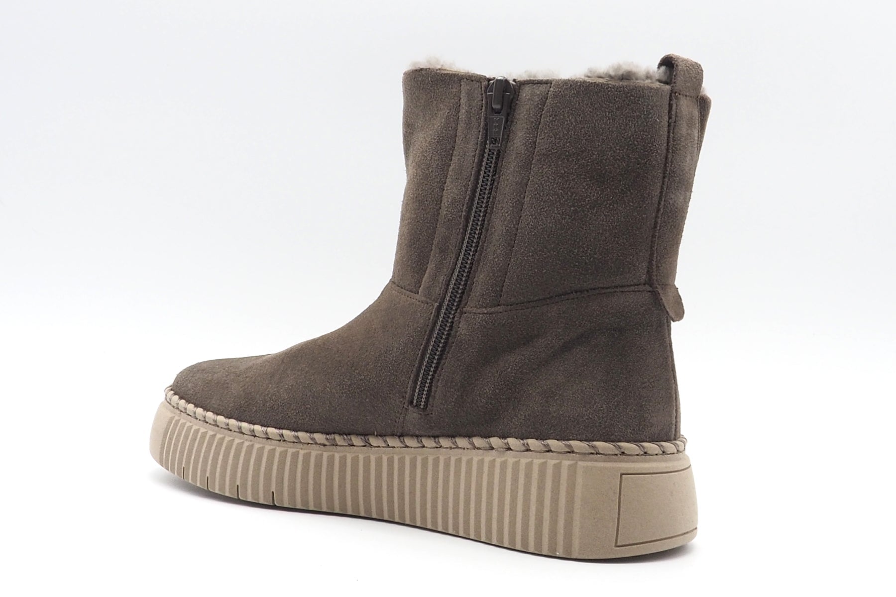 Damen Bootie aus Veloursleder in Dunkelbraun mit Lammfellfutter Damen Stiefeletten Gabor 