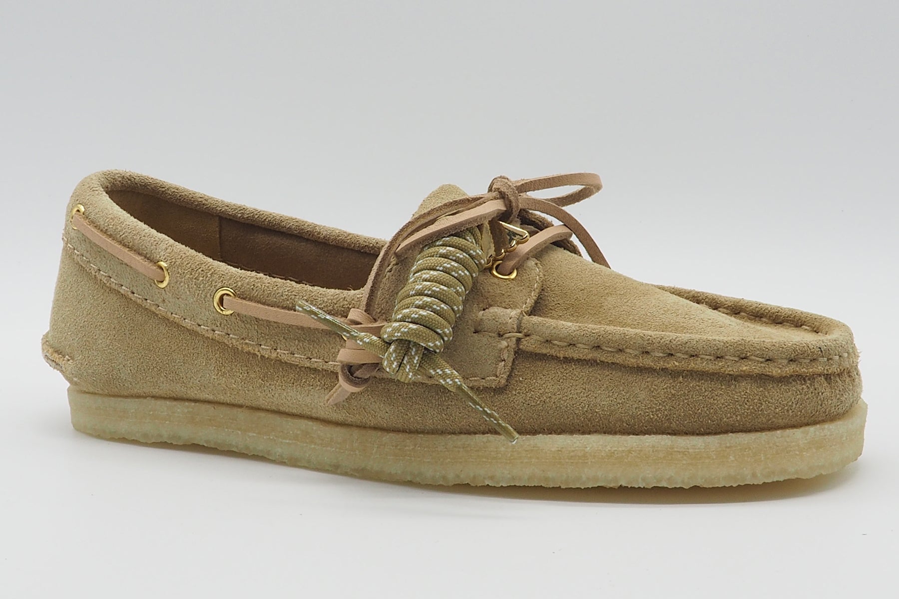 Damen Bootsschuh aus Velours in Sand mit Kreppsohle - Clarks Originals Damen Loafers & Schnürer Clarks Originals 