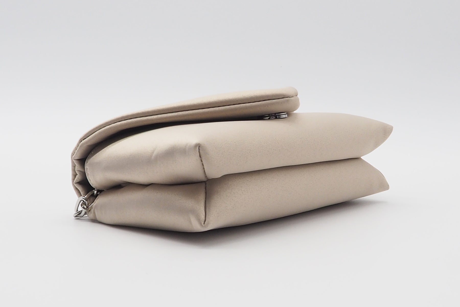 Damen Clutch aus Satin in Beige - Raso Taschen Clutches Roberto Festa 