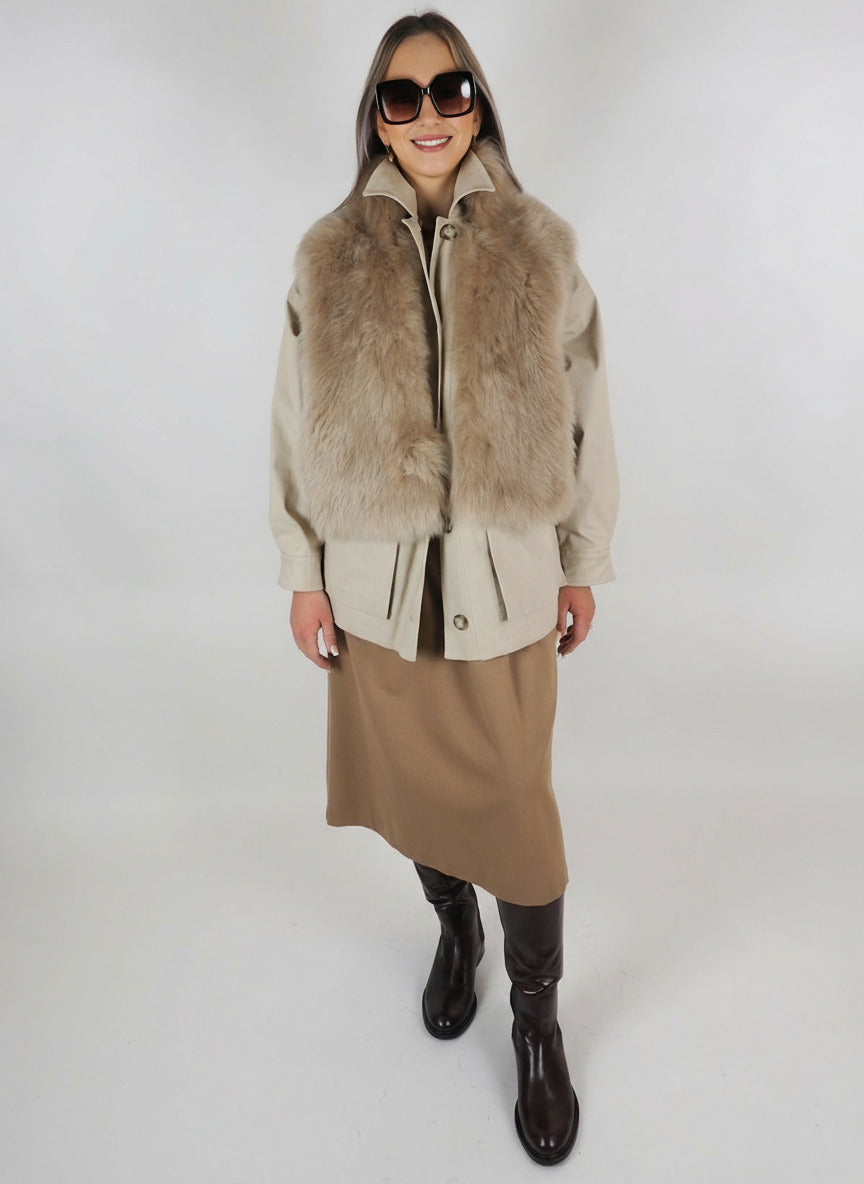 Damen Jacke im Cargo-Stil mit abnehmbarem Kragen in Beige - Luisa Damen Jacke Benedetta Novi 