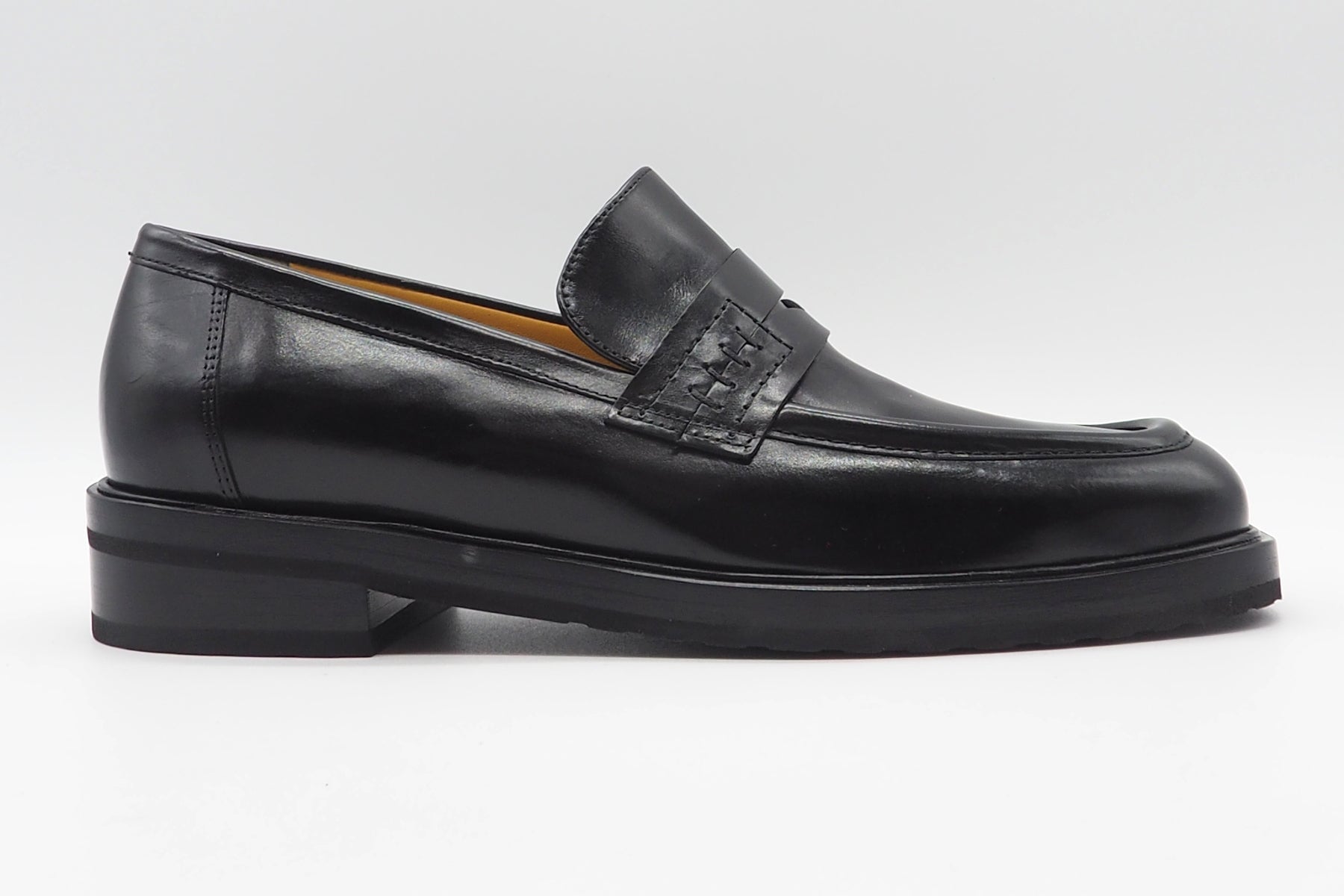 Damen Loafer aus glänzendem Leder in Schwarz - Absatz 3 cm Damen Loafers & Schnürer Truman´s 