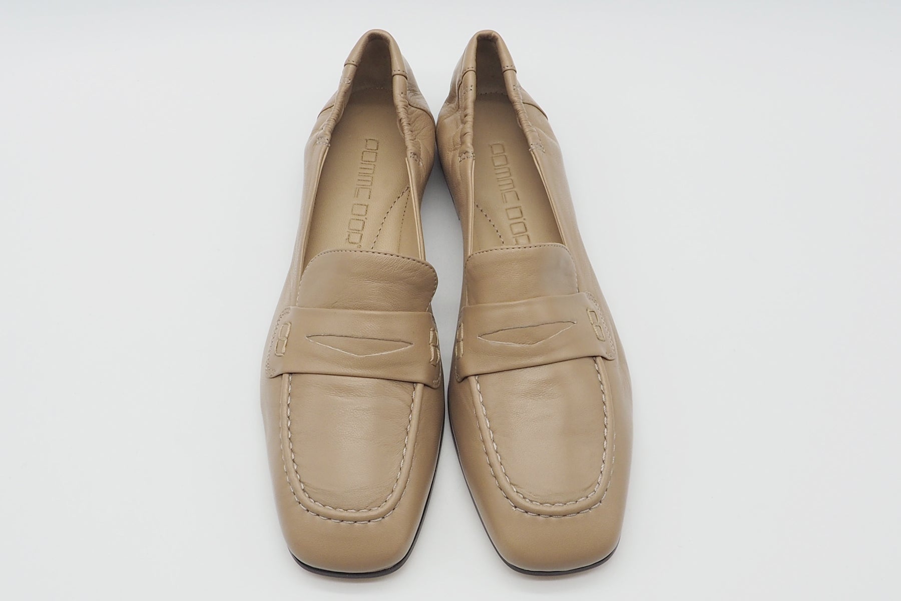 Damen Loafer aus Leder in Sand - Sacchettomachart & Karreeform Damen Loafers & Schnürer Pomme D'or 