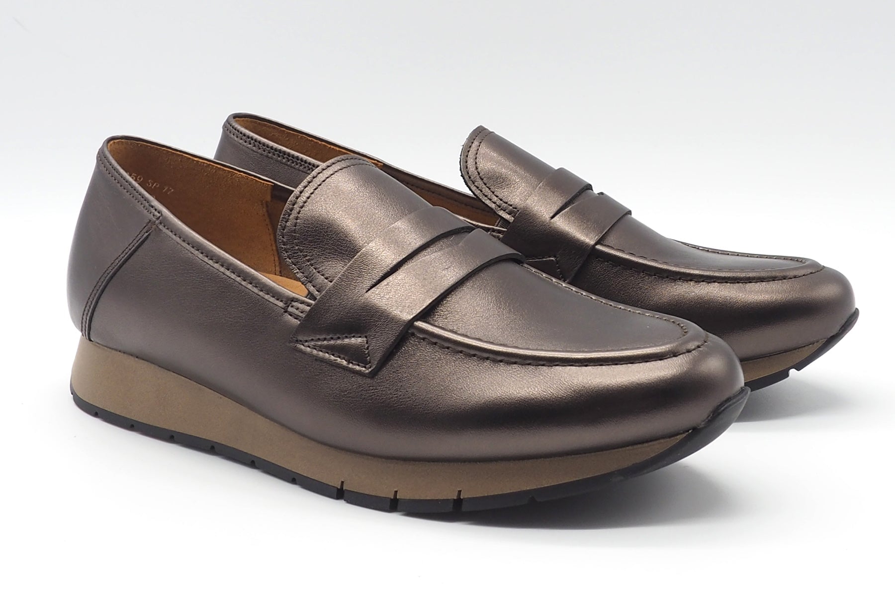 Damen Loafer aus Metallicleder in Bronze & sportiver Keilsohle Damen Loafers & Schnürer Gabor 