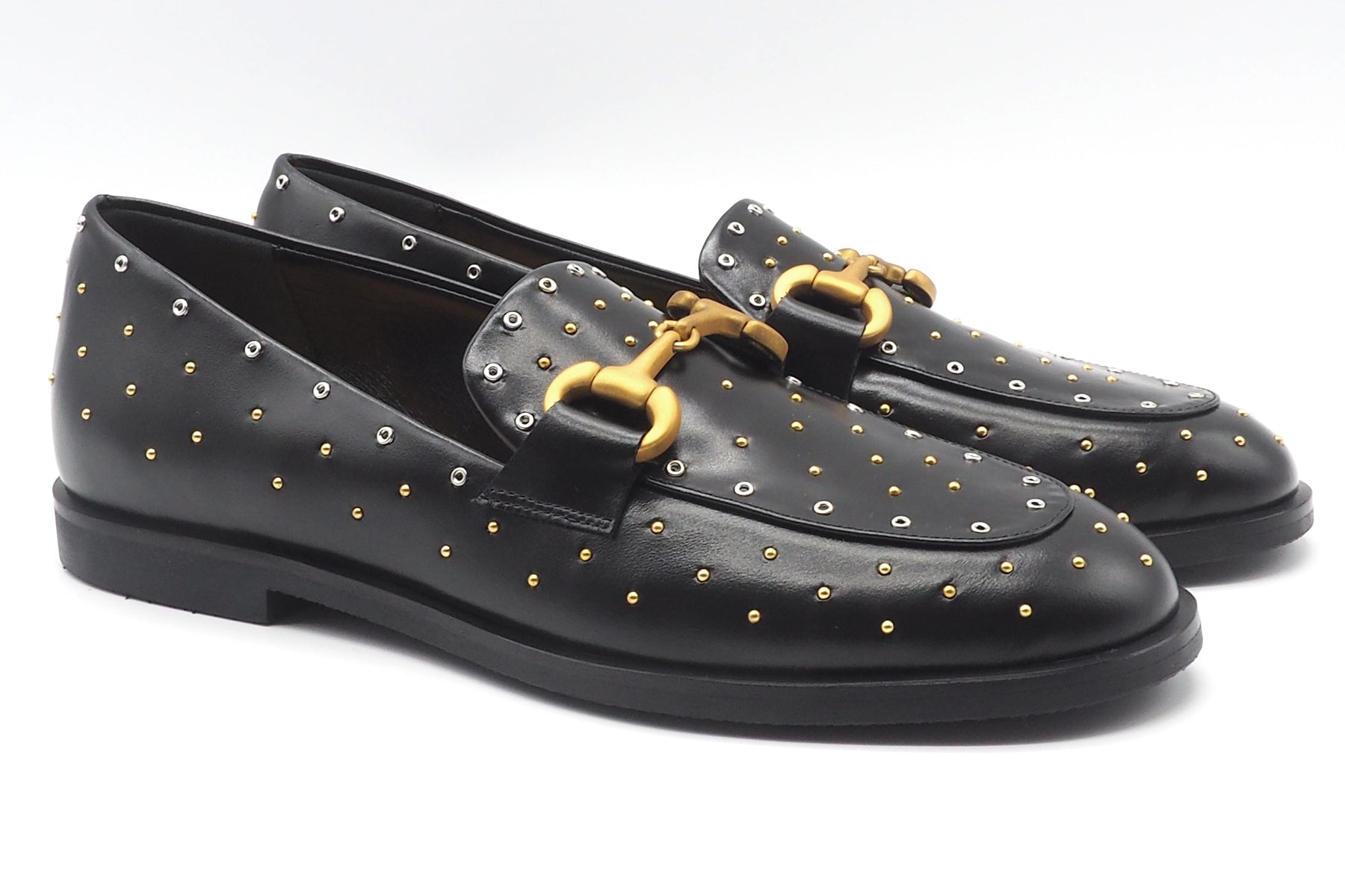Damen Loafer aus softem Leder auf mit Nieten auf weicher Sohle in Schwarz - 2 cm Damen Loafers & Schnürer Mara Bini 