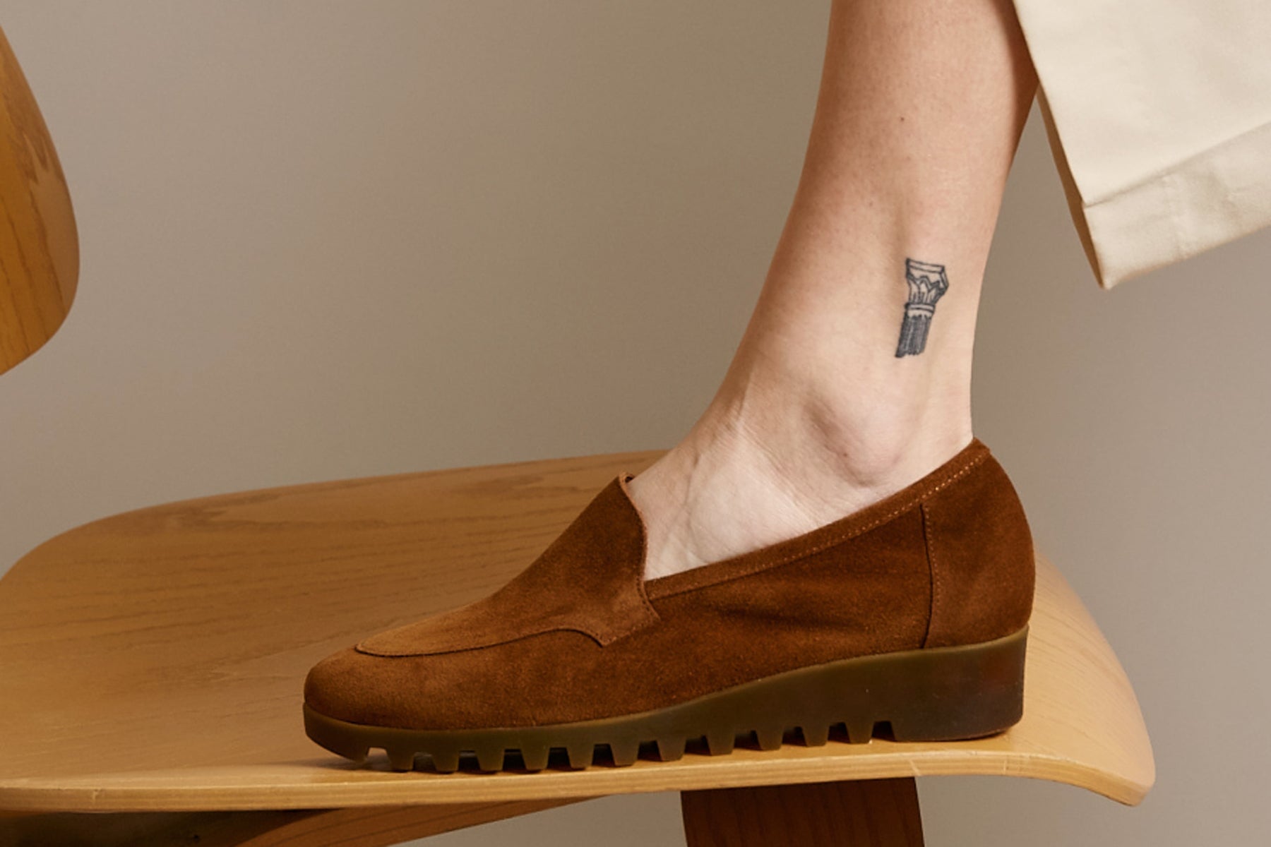 Damen Loafer aus Veloursleder in Cognac mit Kautschuksohle - Lomino Damen Loafers & Schnürer Arche 