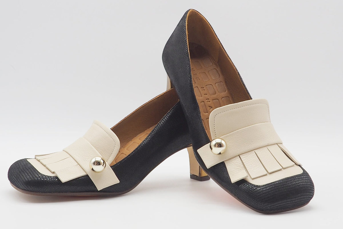 Damen Loafer mit Fransen in Karreeform in Schwarz & Creme - Shimone Damen Loafers & Schnürer Chie Mihara 