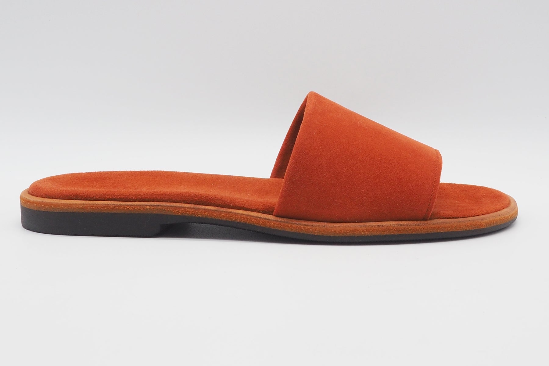 Damen Pantoffel aus Velours in Terracotta-Orange & weicher Sohle Damen Pantoffel Brador 