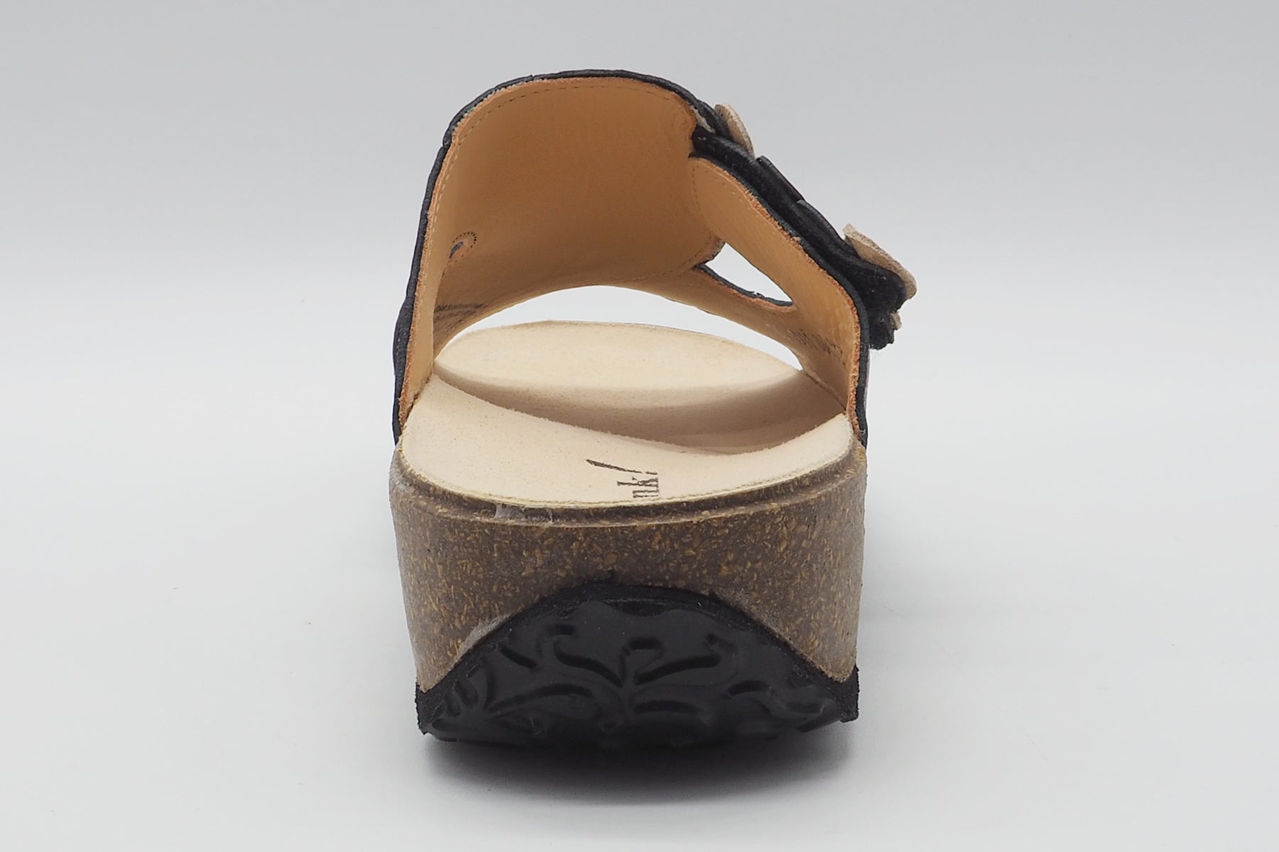 Damen Pantoffel "Mizzi" mit Naturfußbett aus Leder in Schwarz & Gold Damen Naturfußbett Think 