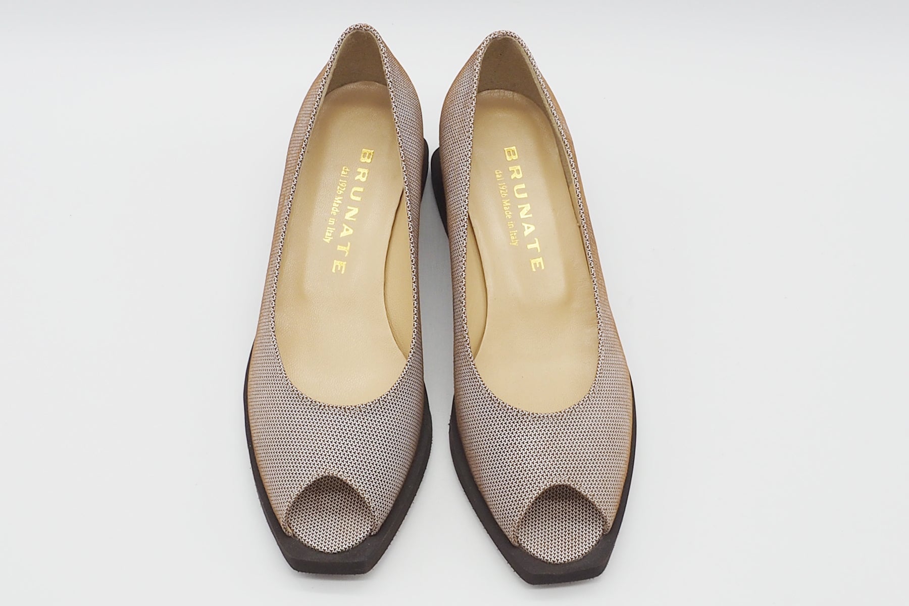 Damen Peep-Toe aus geprägtem Leder in Braun - 4 cm Keil Damen Sandale Brunate 