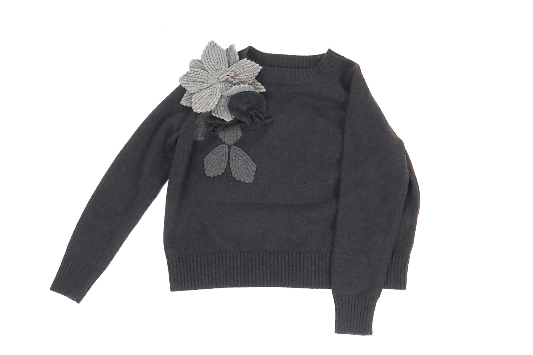 Damen Pullover mit Häkelblüten in Grau Damen Pullover Psophia 