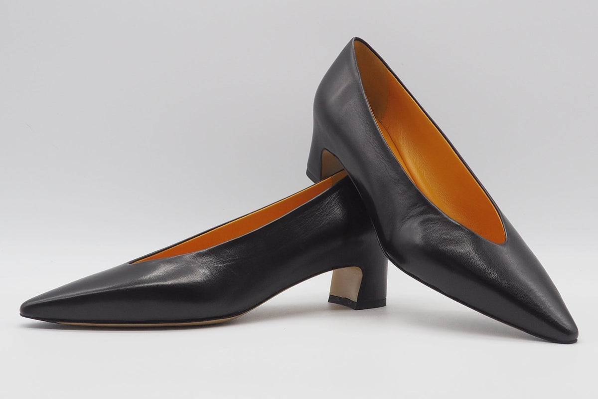 Damen Pumps aus Handschuhleder in Schwarz - Absatz 5cm Damen Pumps & Slings Mara Bini 