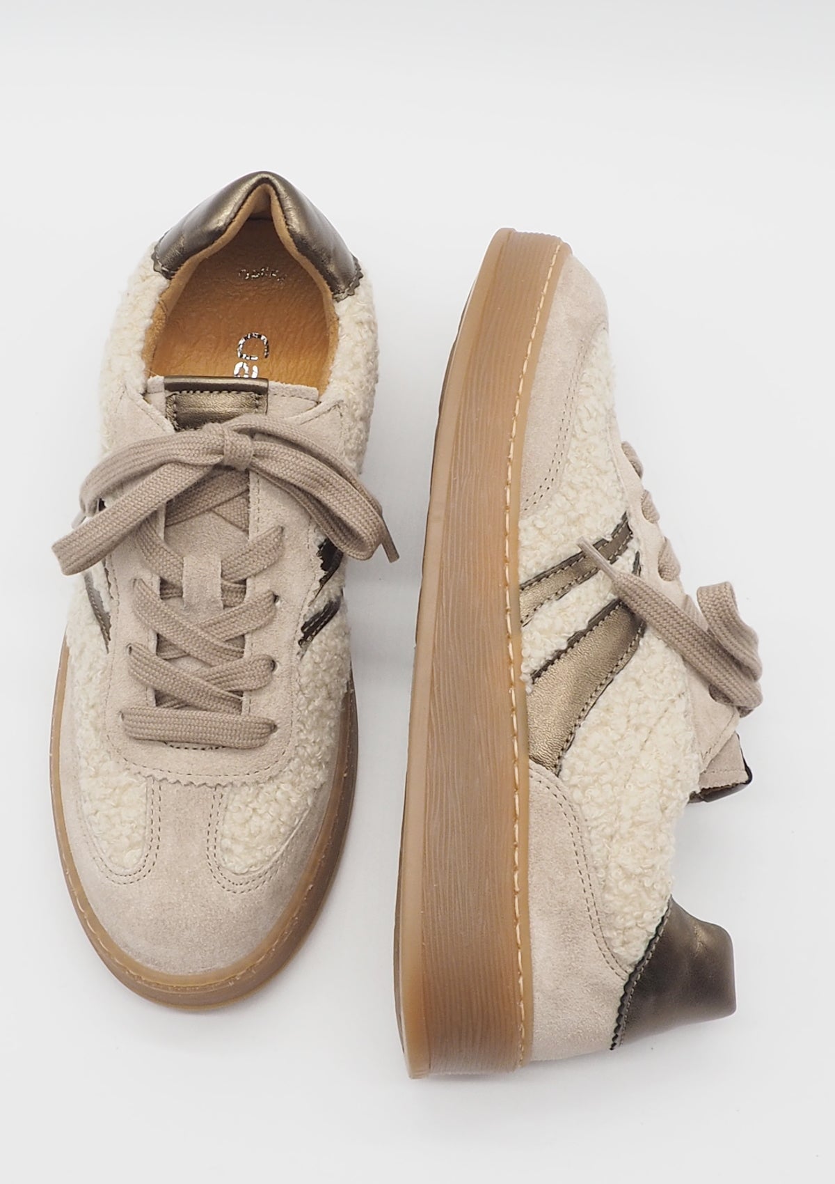Damen Retro-Sneaker aus Veloursleder mit Flausch in Sand Damen Sneaker Gabor 