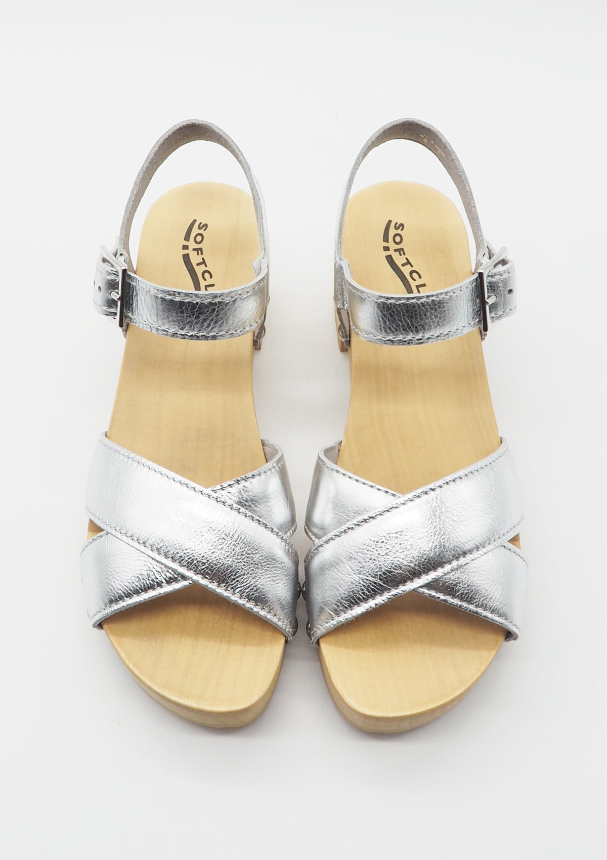 Damen Sandale aus Metallicleder in Silber auf flexiblen Holzsohlen - Hanka Damen Sandalen Softclox 