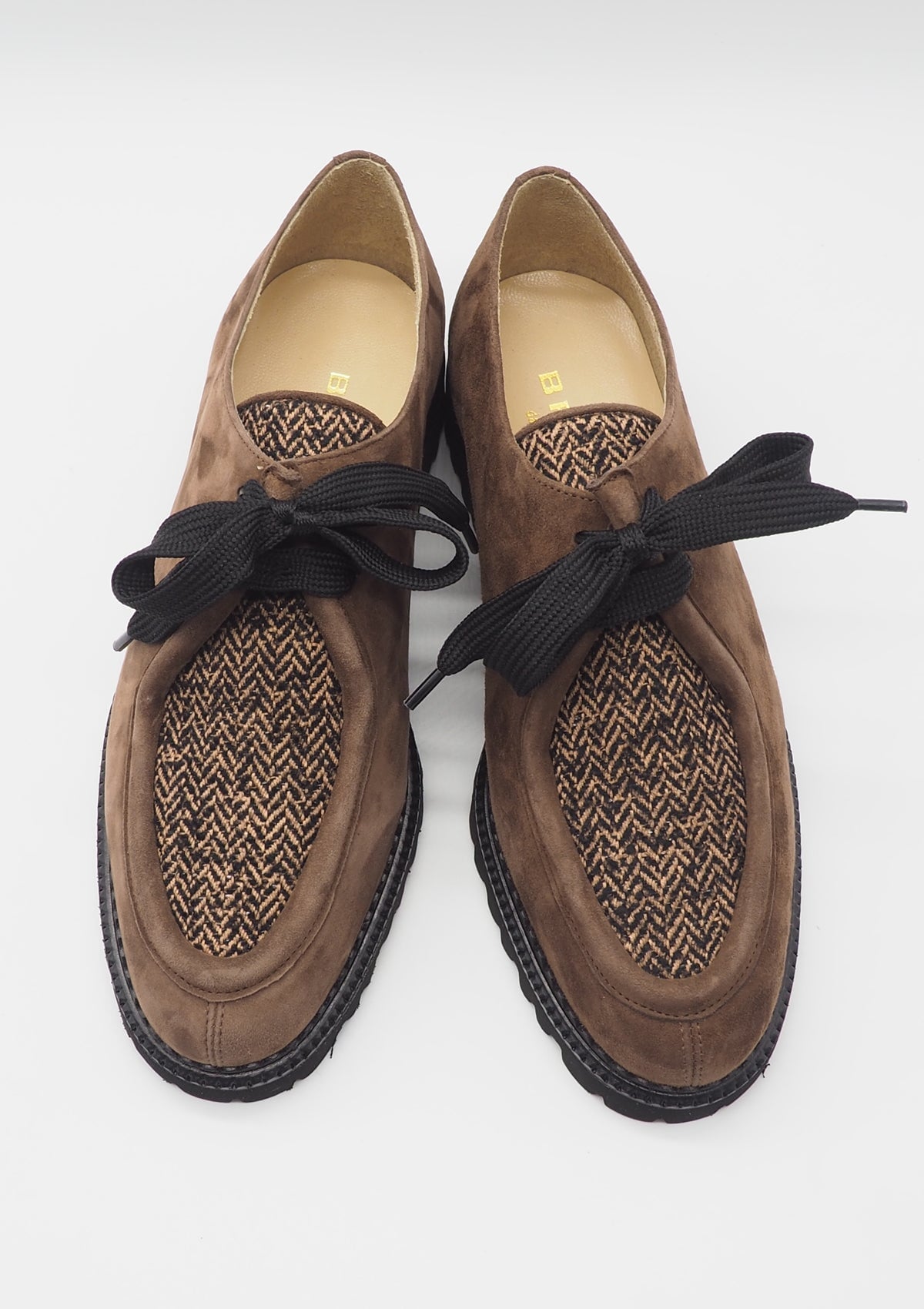 Damen Schnürer aus Veloursleder in Braun & Superleichtsohle Damen Loafers & Schnürer Brunate 