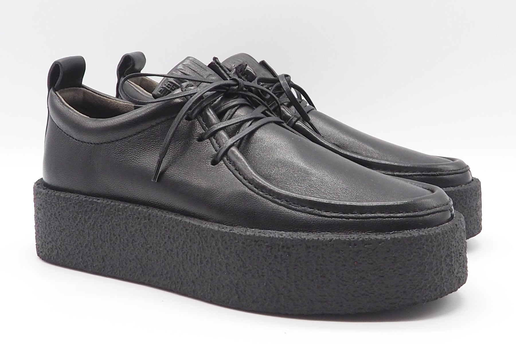 Damen Schnürhalbschuh aus schwarzem Nappaleder im Moccasin-Stil Damen Loafers & Schnürer Kennel & Schmenger 