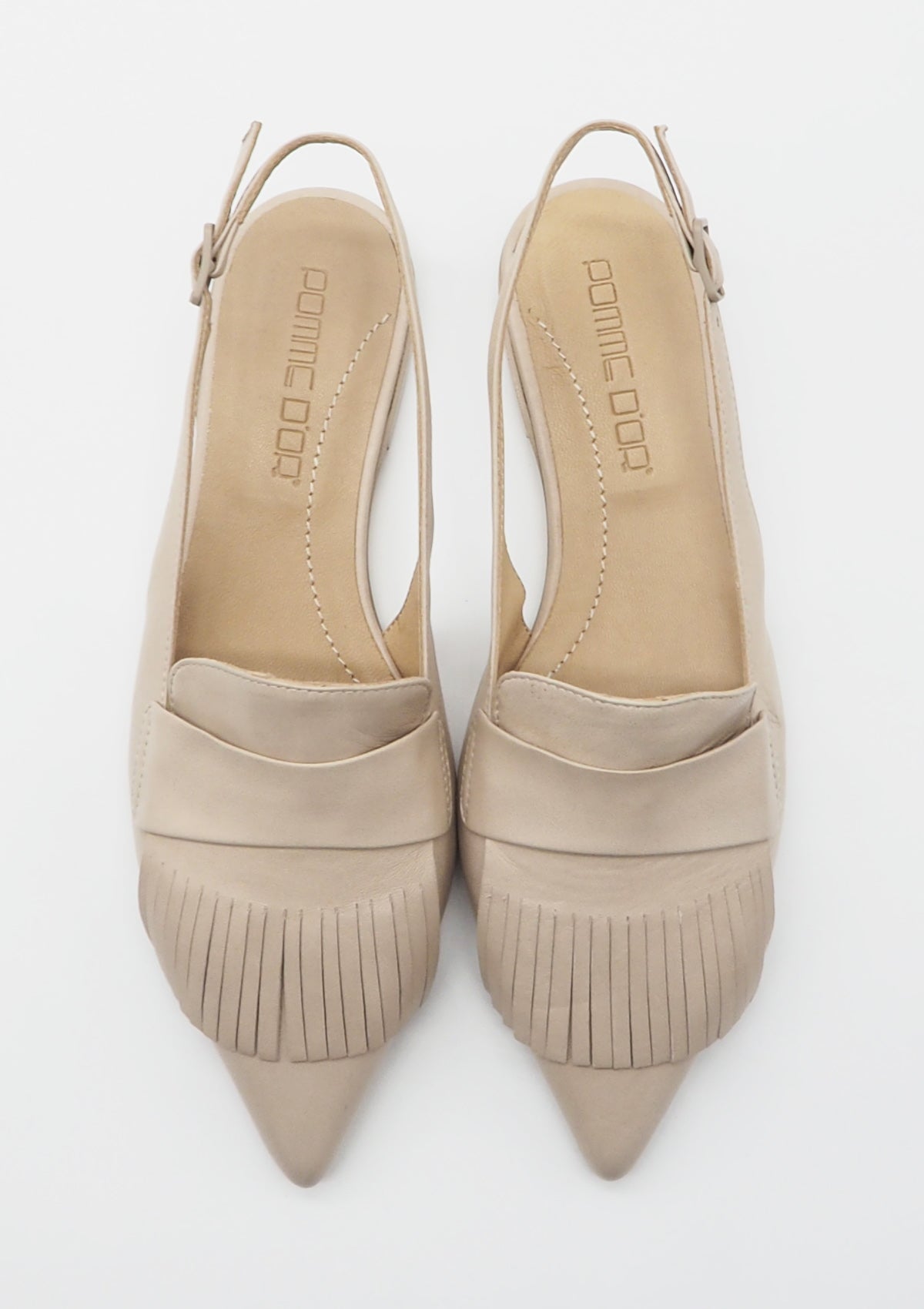 Damen Sling aus Leder in Nude im Loaferschnitt mit Fransen Damen Pumps & Slings Pomme D'or 