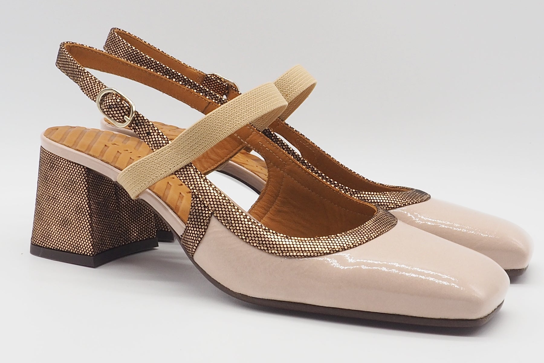 Damen Sling mit Ristriemen aus Lackleder in Rosé & Bronce - Absatz 6 cm Damen Pumps & Slings Chie Mihara 