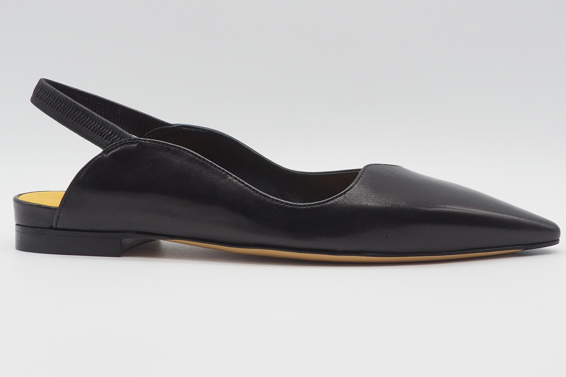 Damen Slings in verschlankter Form aus Handschuhleder in Schwarz Damen Pumps & Slings Mara Bini 