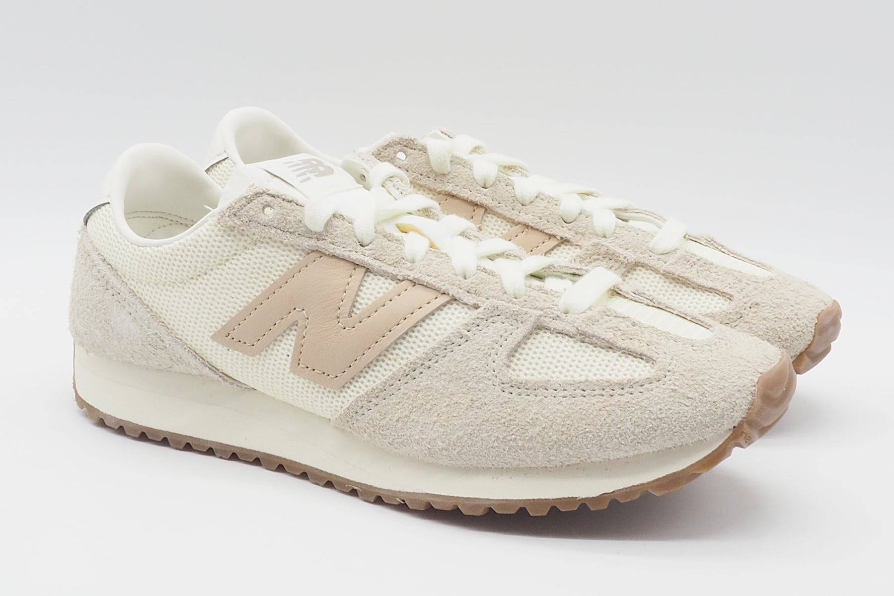 Damen Sneaker 471 aus Velours & Mesh in Skin Damen Sneaker New Balance 