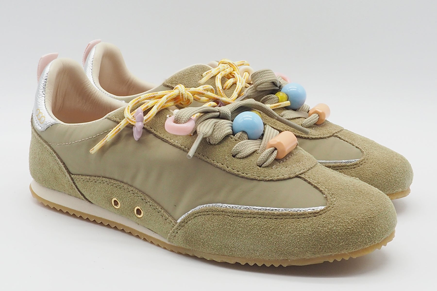 Damen Sneaker im Retrostil aus Velours & Nylon in Olivgrün mit Dekor Damen Sneaker Serafini 