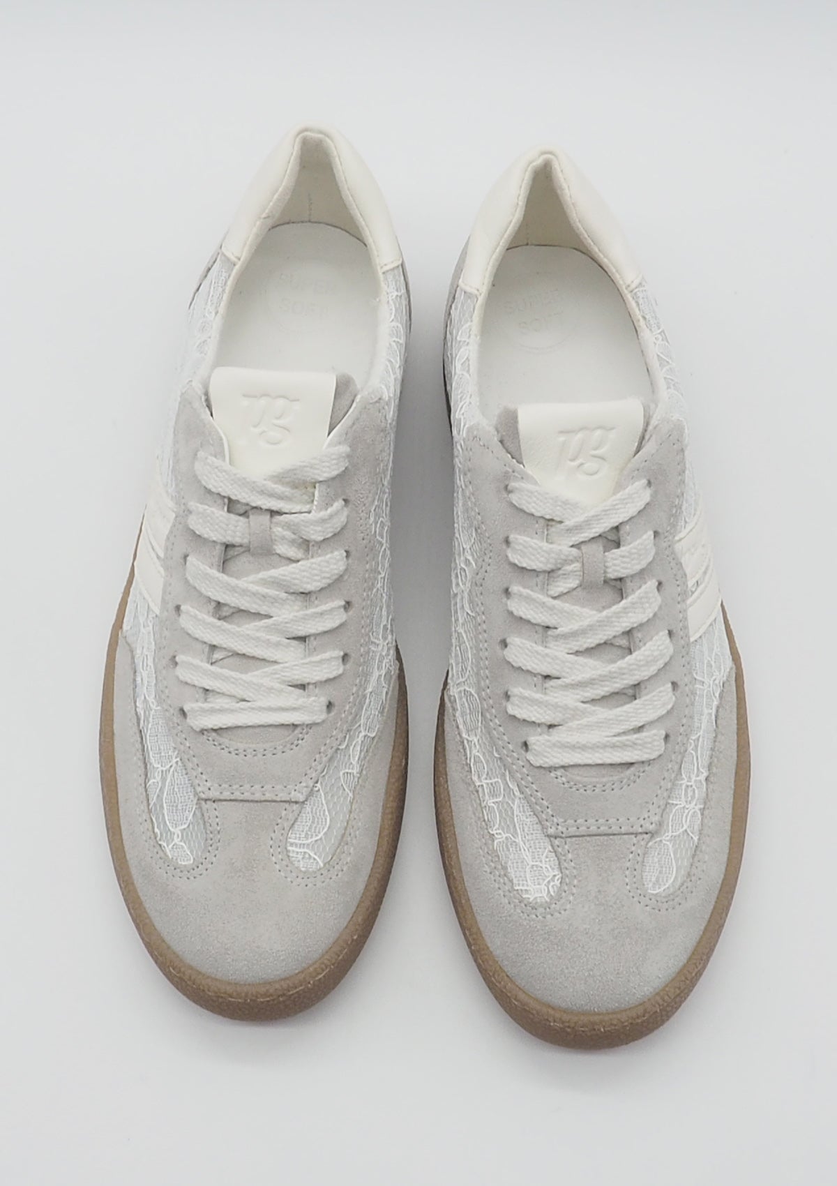 Damen Sneaker im Retrostil aus Veloursleder & Spitze in Hellgrau Damen Sneaker Paul Green 