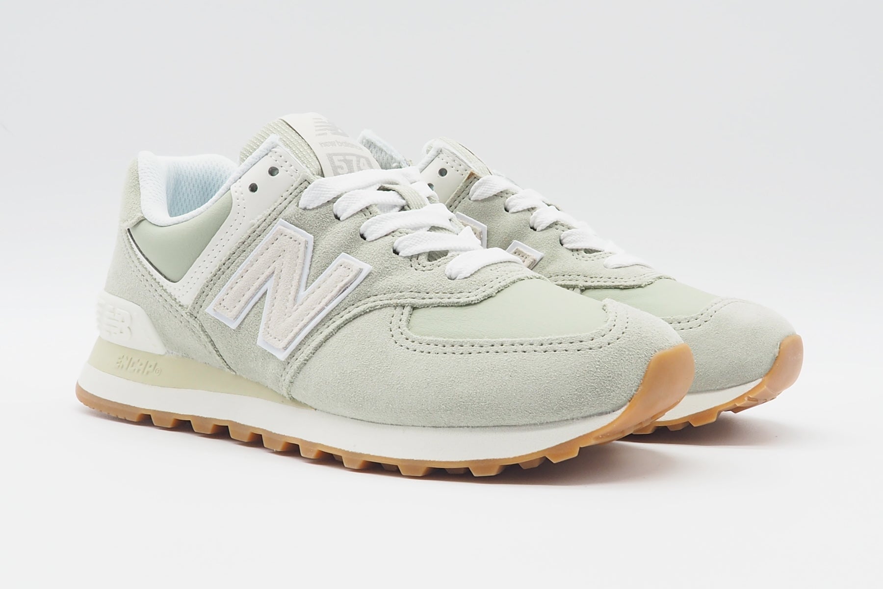 Damen Sneaker WL574QD2 aus Veloursleder & Leder in Hellgrün Damen Sneaker New Balance 