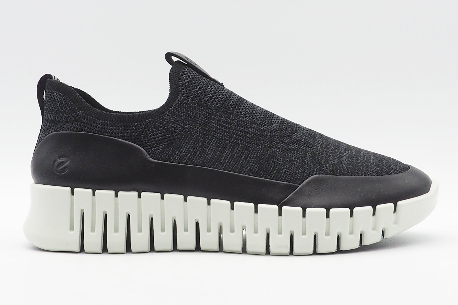 Damen Sneaker zum Schnlüpfen aus Leder & Strick in Schwarz - Gruuv Damen Sneaker Ecco 