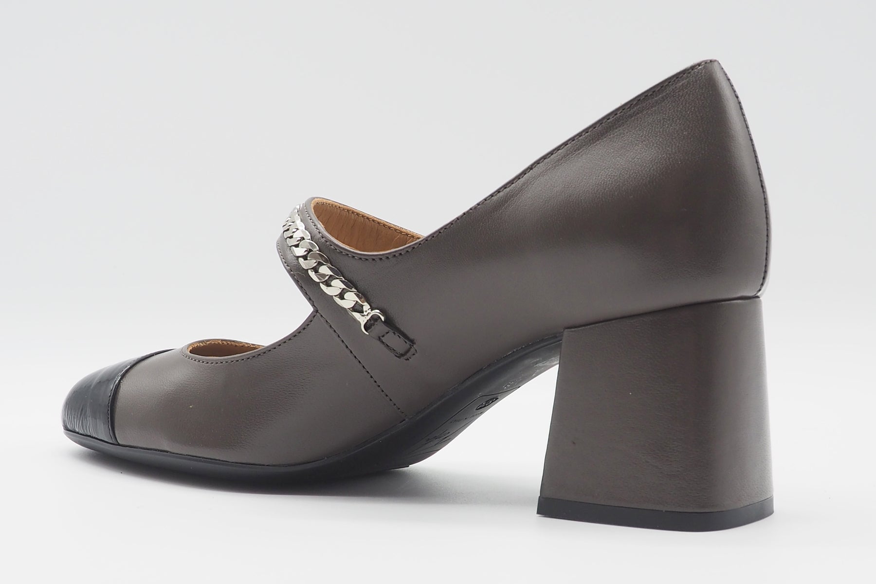 Damen Spangenpumps aus Leder & Lack in Grau Damen Pumps & Slings Roberto Festa 