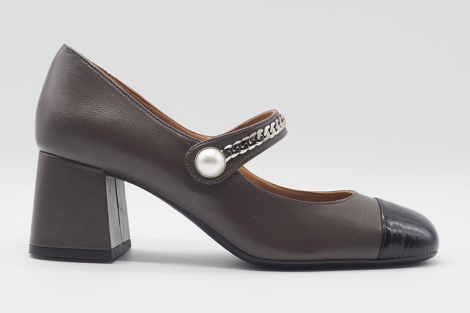Damen Spangenpumps aus Leder & Lack in Grau Damen Pumps & Slings Roberto Festa 