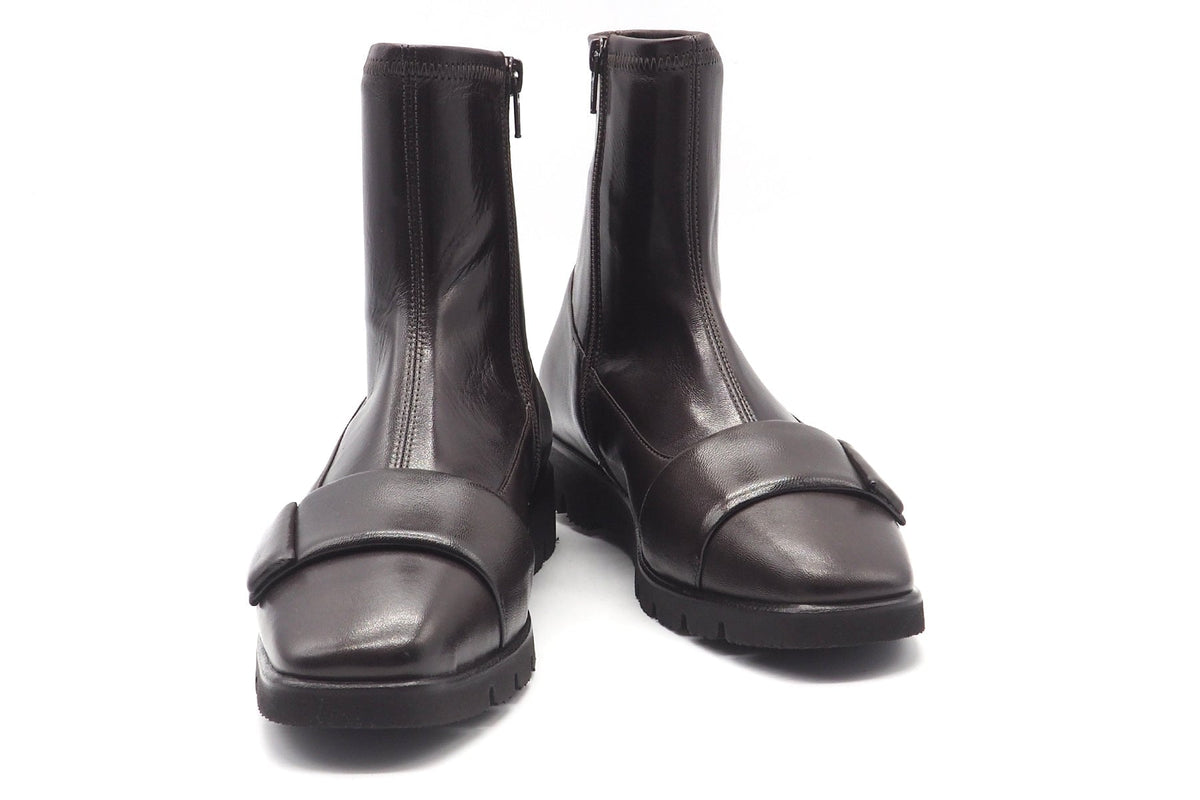 Damen Stiefelette aus Lederstretch in Dunkelbraun mit leichter Keilsohle Damen Stiefeletten Truman´s 