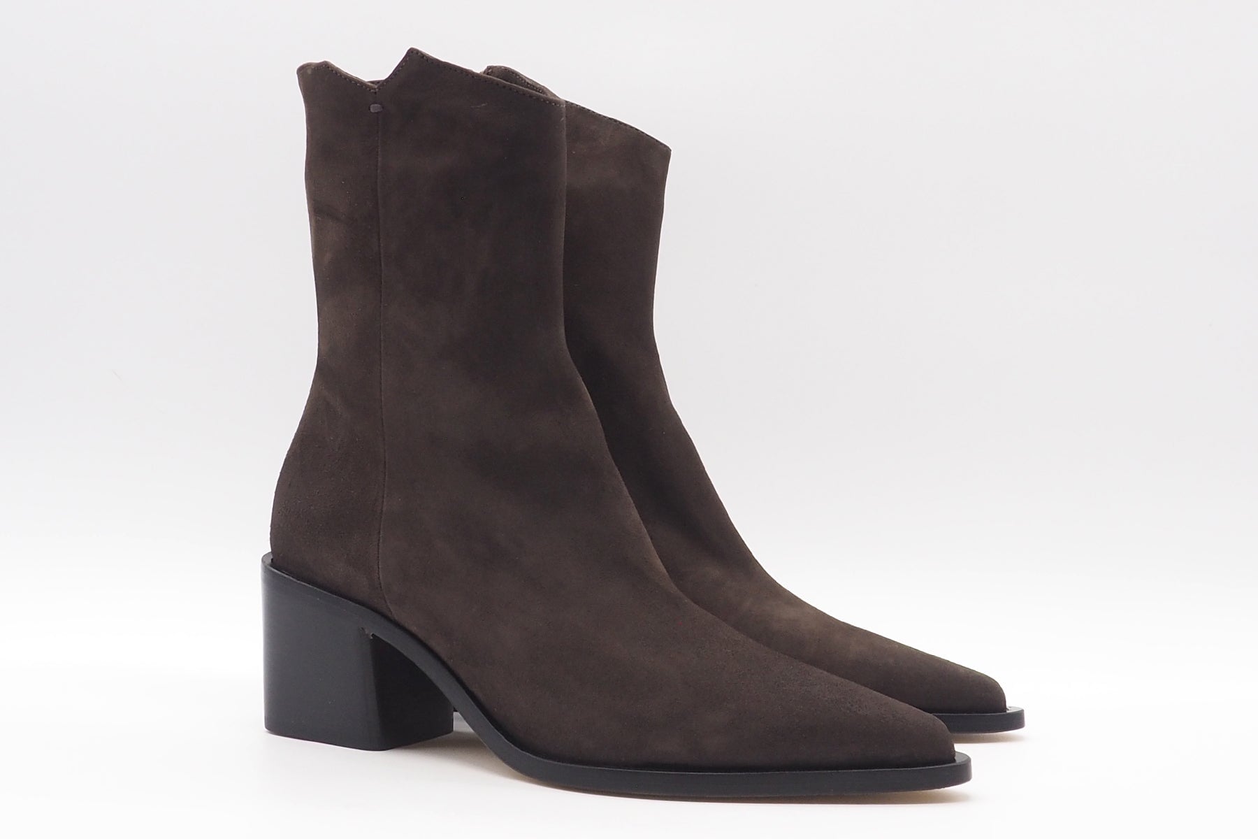 Damen Stiefelette aus softem Velours in Dunkelbraun - 6cm Absatz Damen Stiefeletten Pomme D'or 