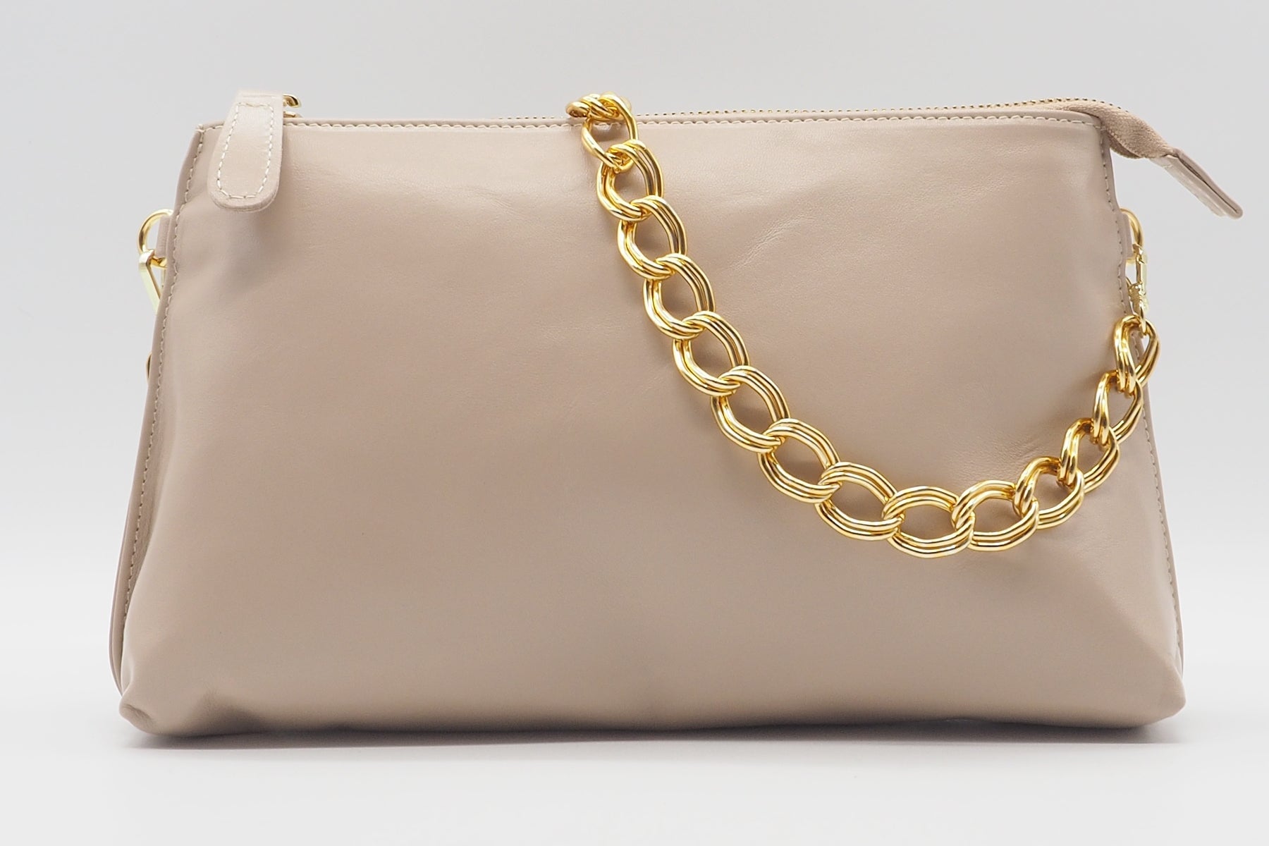 Damen Tasche aus Leder in Nude - mit Lederriemen & Metallkette Damen Clutchbag Brunate 