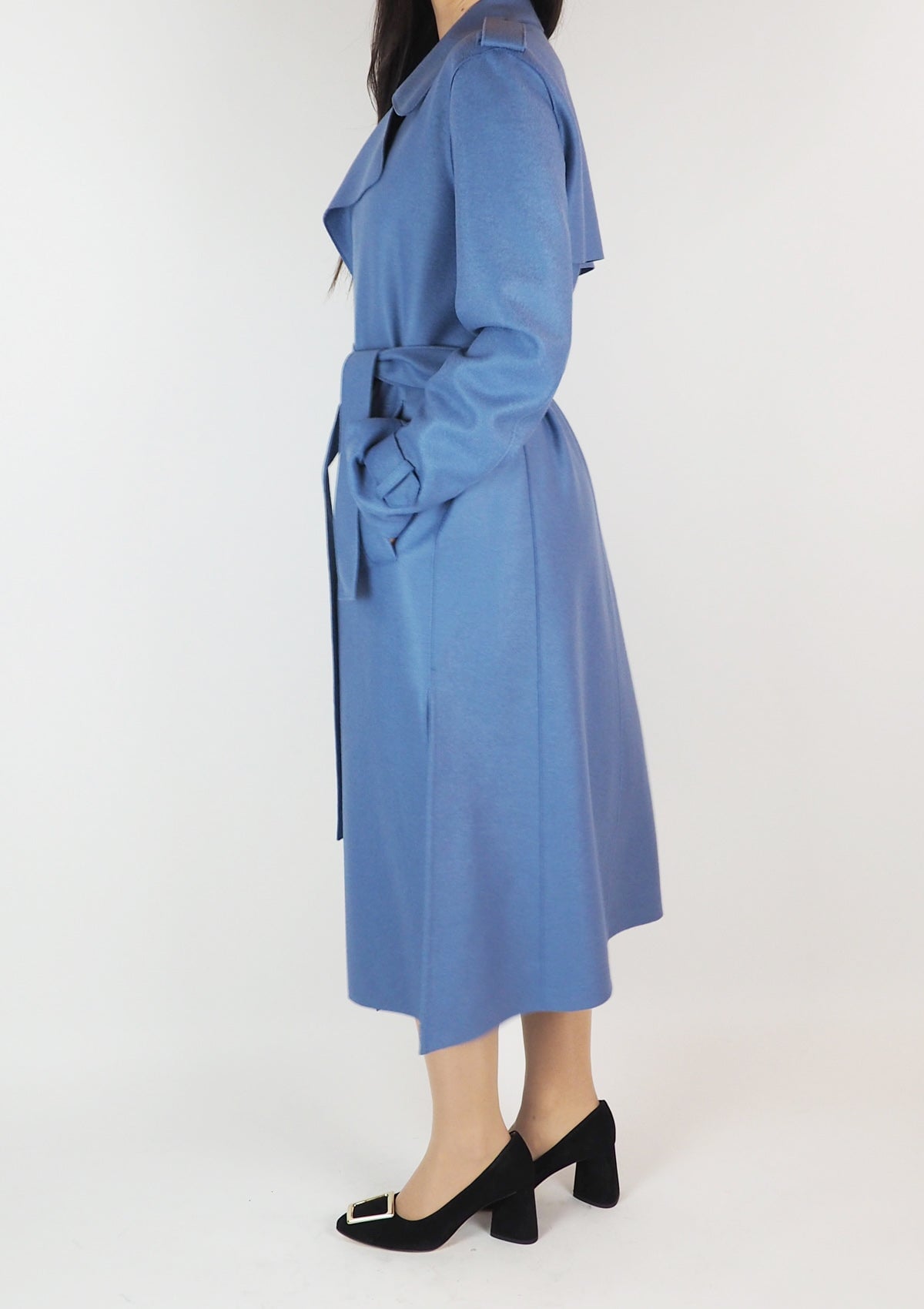 Damen Trenchcoat aus gepresster Wolle in Hellblau Damen Mantel Harris Wharf London 